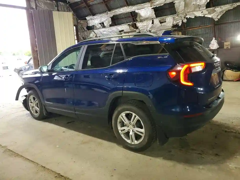 3GKALTEV0NL218875 2022 GMC TERRAIN-1
