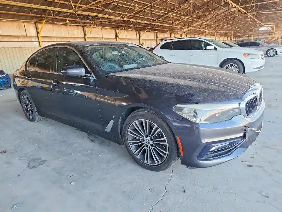 WBAJA9C52JB252784 2018 BMW 5 SERIES-3