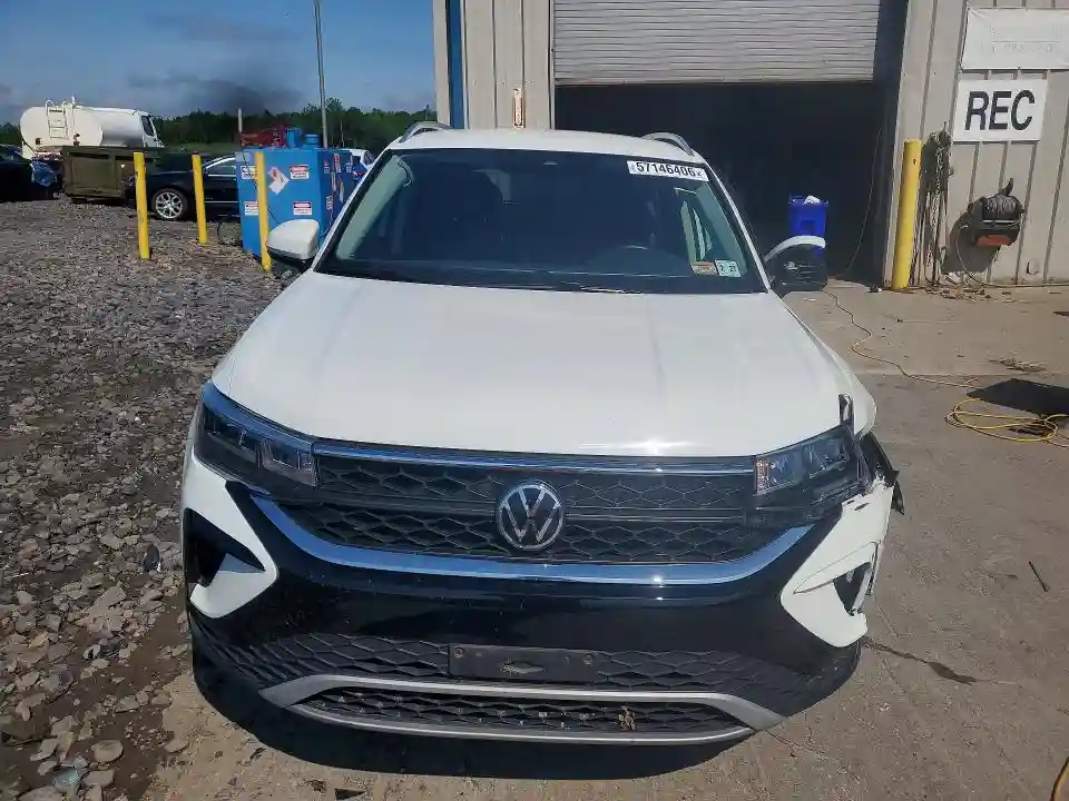 3VVYX7B28NM051547 2022 VOLKSWAGEN ALL OTHER-4