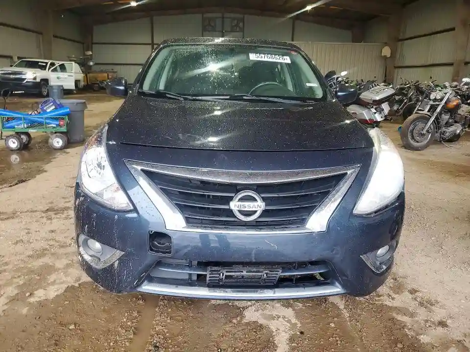 3N1CN7AP4HL864439 2017 NISSAN VERSA-4