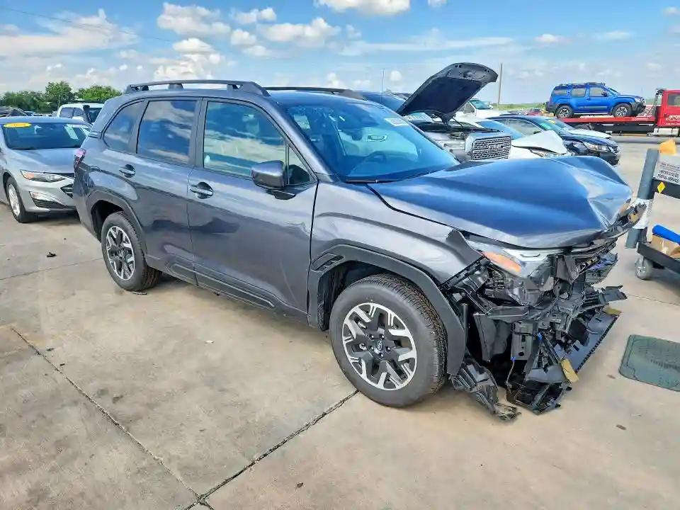 4S4SLDD65T3071036 2026 SUBARU FORESTER-3