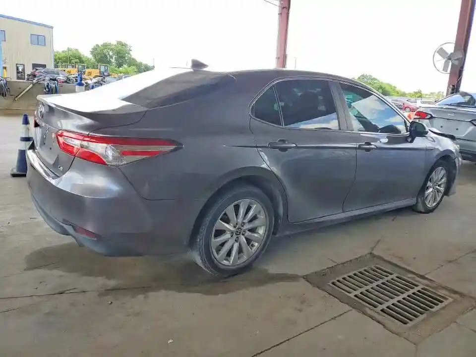 4T1C11AKXLU998666 2020 TOYOTA CAMRY-2