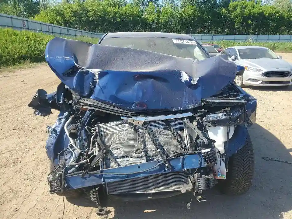 3GNAXUEVXNL222557 2022 CHEVROLET EQUINOX-4