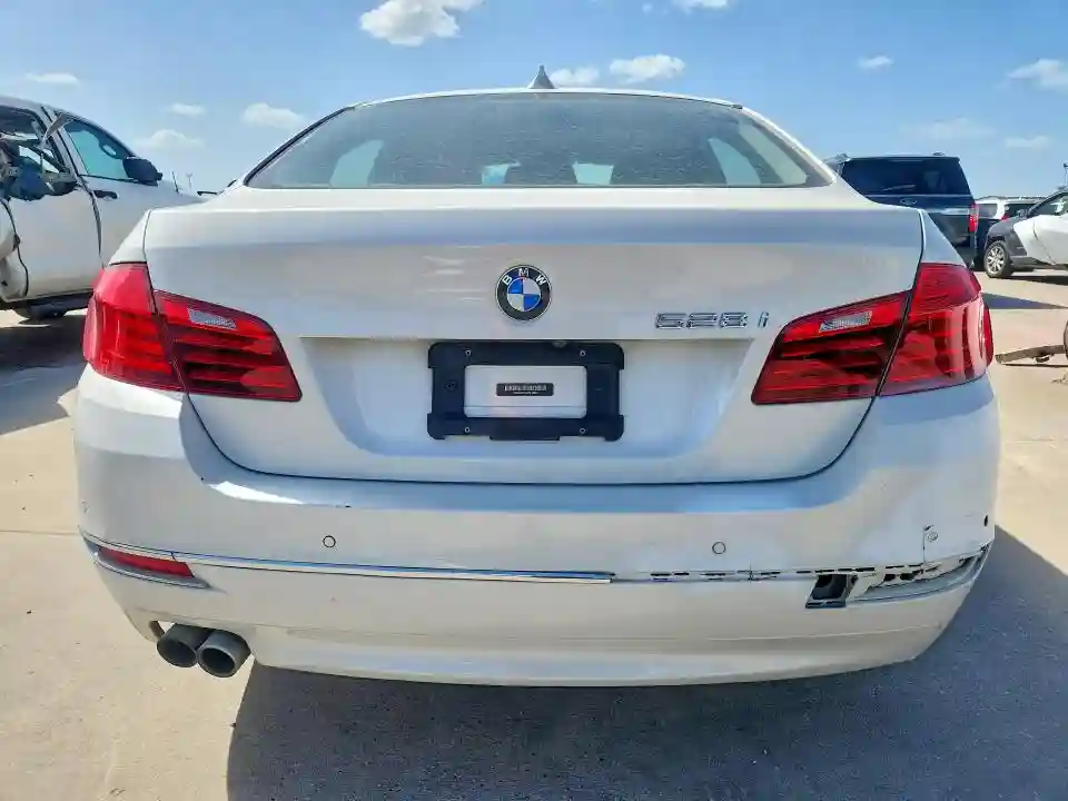 WBA5A5C54FD513869 2015 BMW 5 SERIES-5