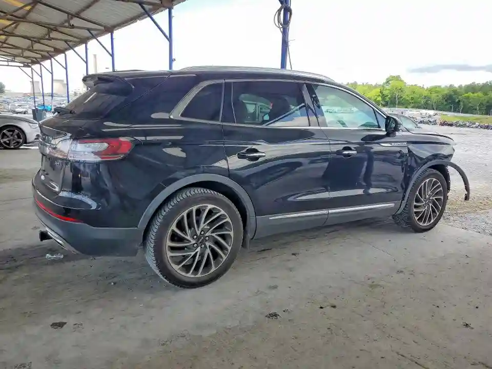 2LMPJ6L96KBL12124 2019 LINCOLN NAUTILUS-2