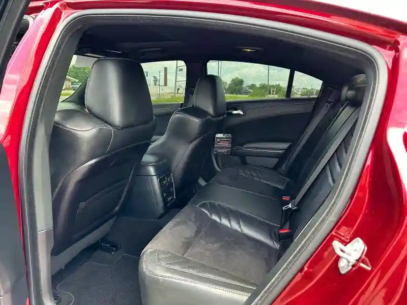 2C3CDXL9XKH725919 2019 DODGE CHARGER-5