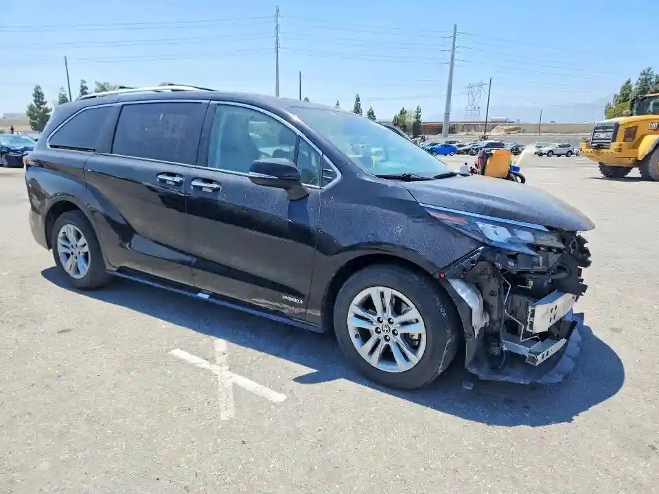 5TDZRKEC2MS003383 2021 TOYOTA SIENNA-3