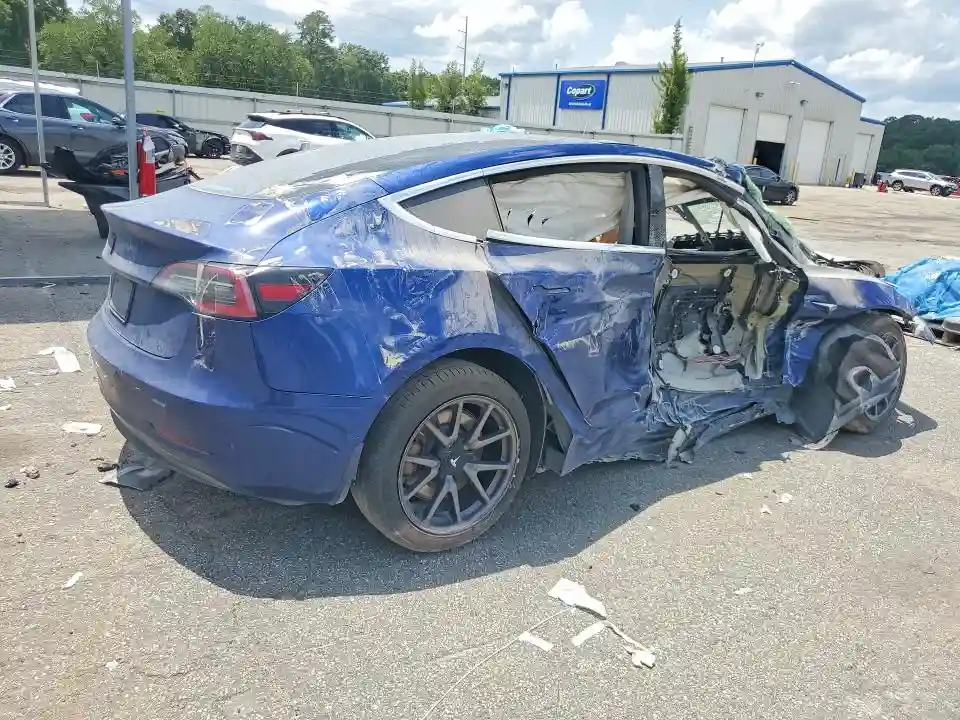 5YJ3E1EA2KF431739 2019 TESLA MODEL 3-2