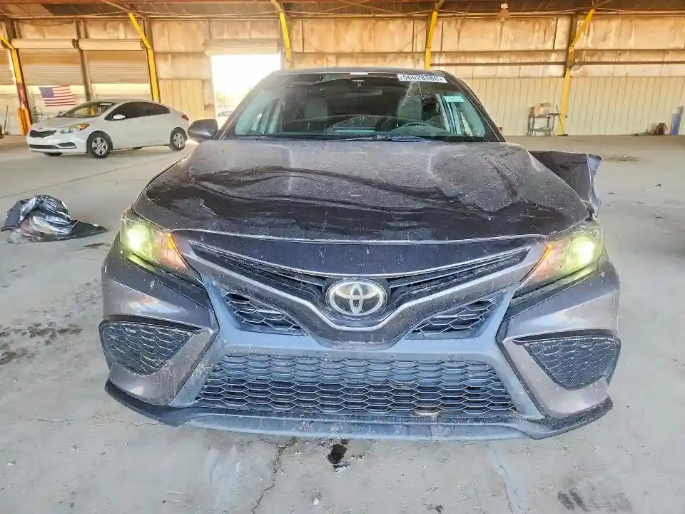 4T1G11AK9MU420027 2021 TOYOTA CAMRY-4