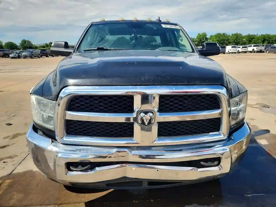 3C63R3DL2GG296810 2016 RAM 3500-4