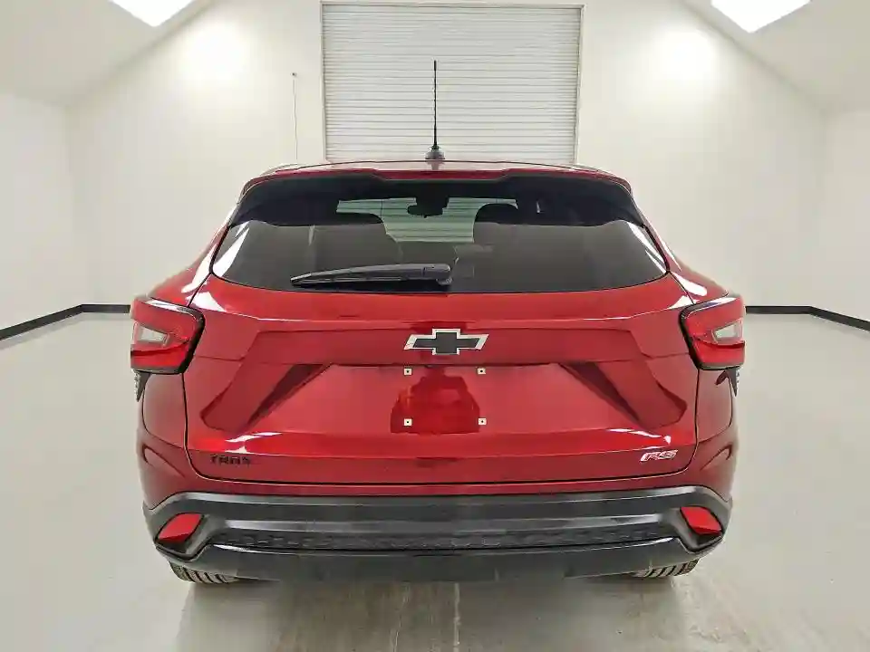 KL77LGEP2SC100331 2025 CHEVROLET TRAX-5