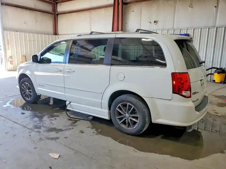 2C4RDGCG5HR746958 2017 DODGE CARAVAN-1