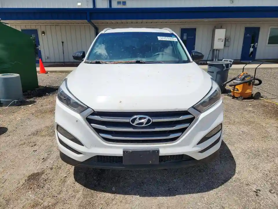 KM8J3CA41JU769692 2018 HYUNDAI TUCSON-4