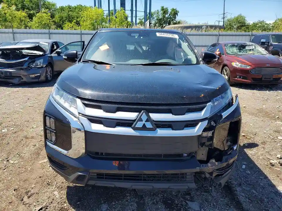 JA4ARUAU5RU001339 2024 MITSUBISHI OUTLANDER-4