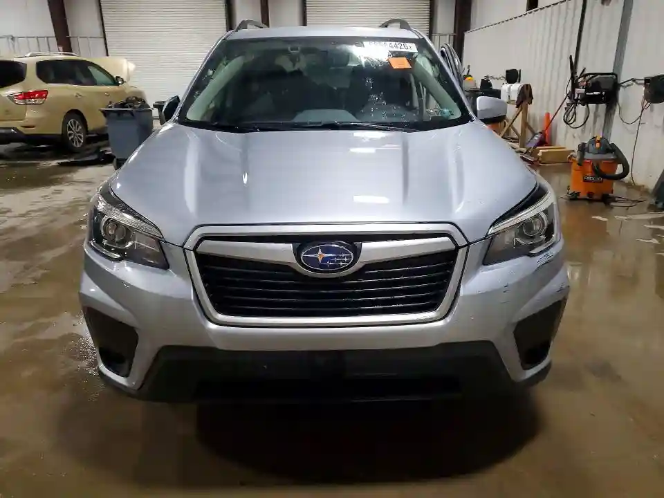 JF2SKAJC2LH428564 2020 SUBARU FORESTER-4