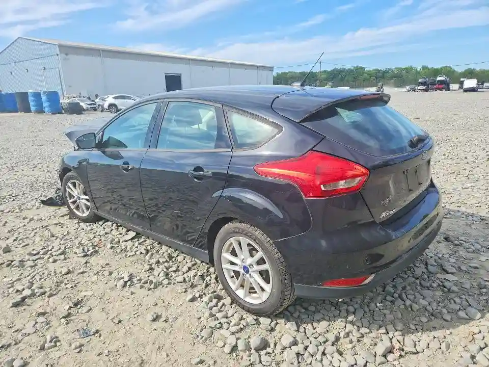 1FADP3K27GL354397 2016 FORD FOCUS-1
