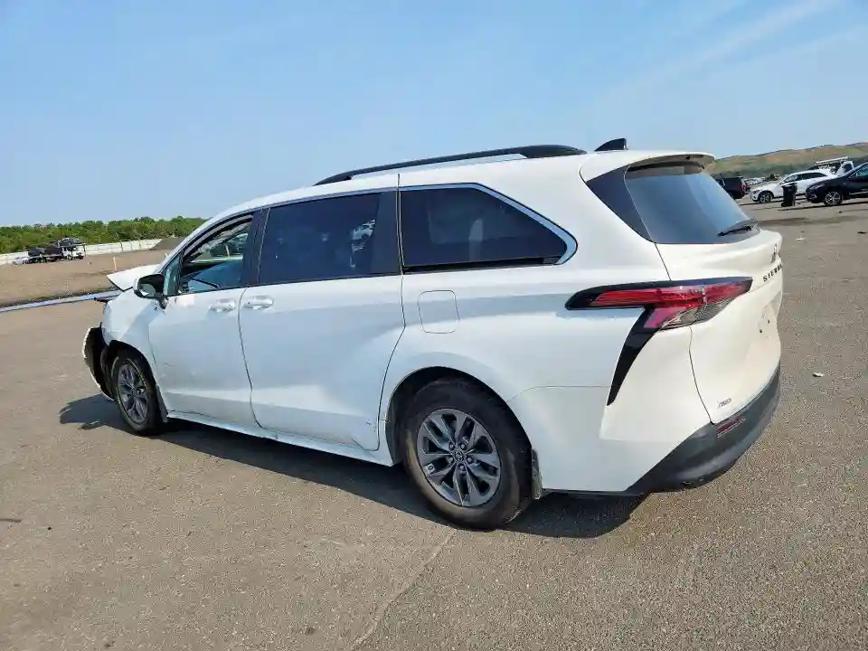 5TDKSKFC3NS069673 2022 TOYOTA SIENNA-1