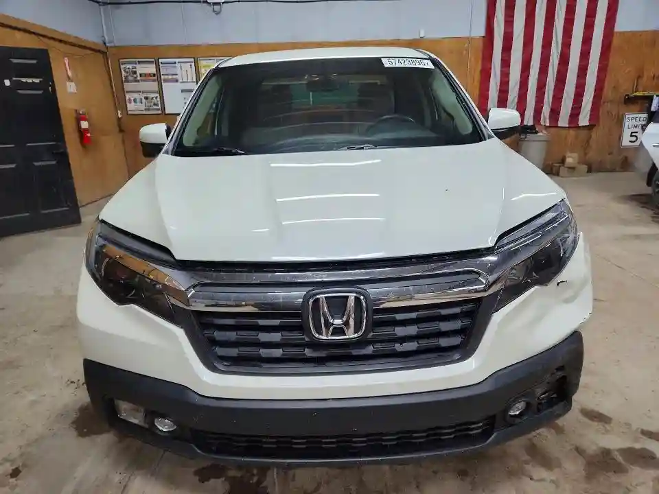 5FPYK3F6XHB030847 2017 HONDA RIDGELINE-4