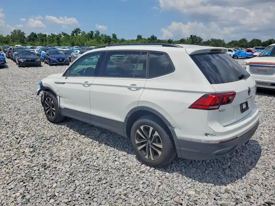 3VVRB7AX6RM227405 2024 VOLKSWAGEN TIGUAN-1