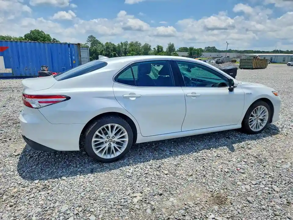 4T1F31AK2LU536660 2020 TOYOTA CAMRY-2