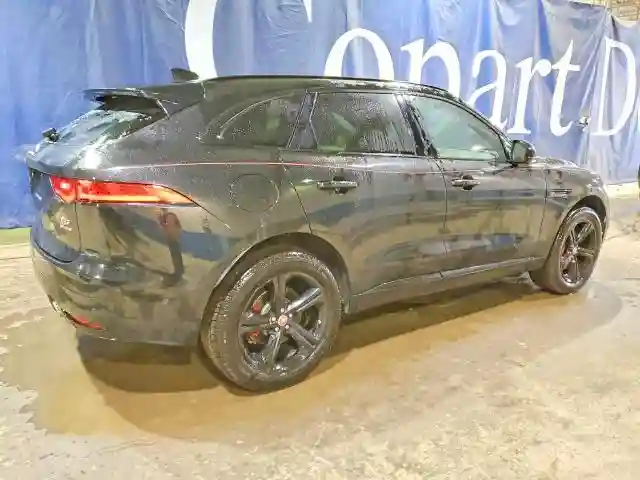 SADCM2BVXHA088233 2017 JAGUAR F-PACE-2