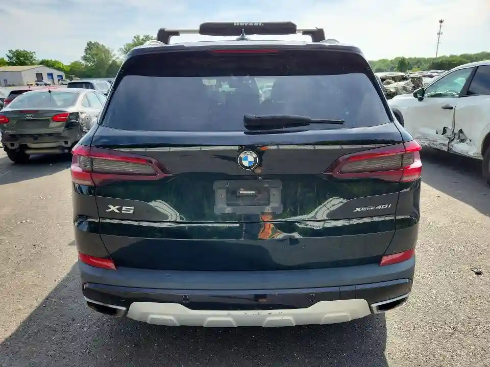 5UXCR6C03M9E57406 2021 BMW X5-5