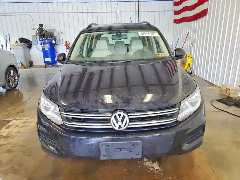 WVGBV7AX7GK000294 2016 VOLKSWAGEN TIGUAN-4