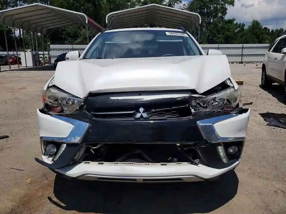 JA4AP4AW3JZ001550 2018 MITSUBISHI OUTLANDER-4