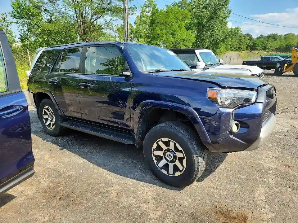 JTEBU5JR9K5610939 2019 TOYOTA 4RUNNER-3