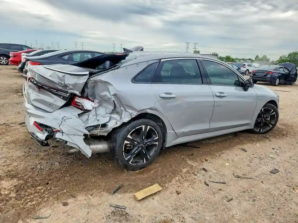 5XXG64J24PG175557 2023 KIA K5-2