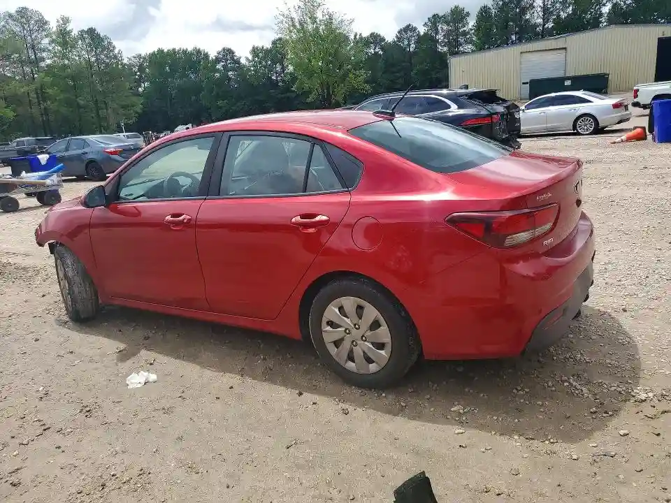3KPA24AB1JE062750 2018 KIA RIO-1