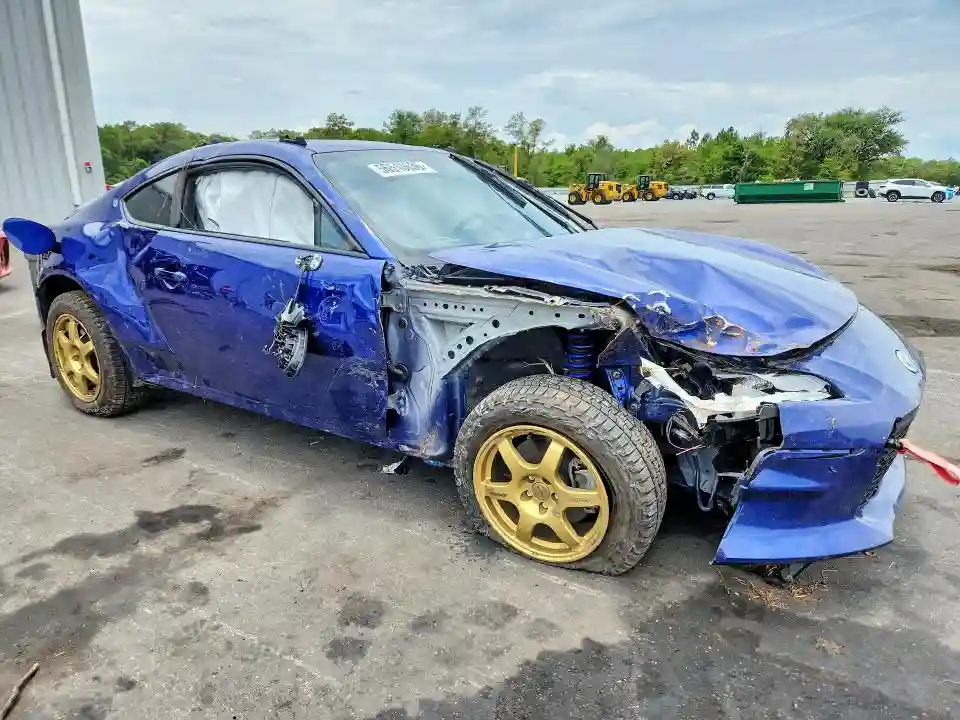 JF1ZNBE11R9750057 2024 TOYOTA GR 86 PREM-3
