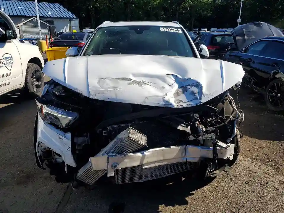 WA1BAAFY2M2020215 2021 AUDI Q5-4