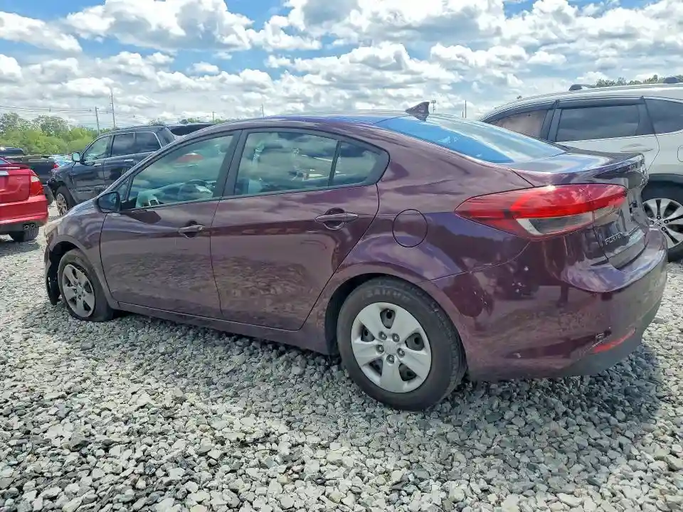 3KPFK4A72HE058492 2017 KIA FORTE-1