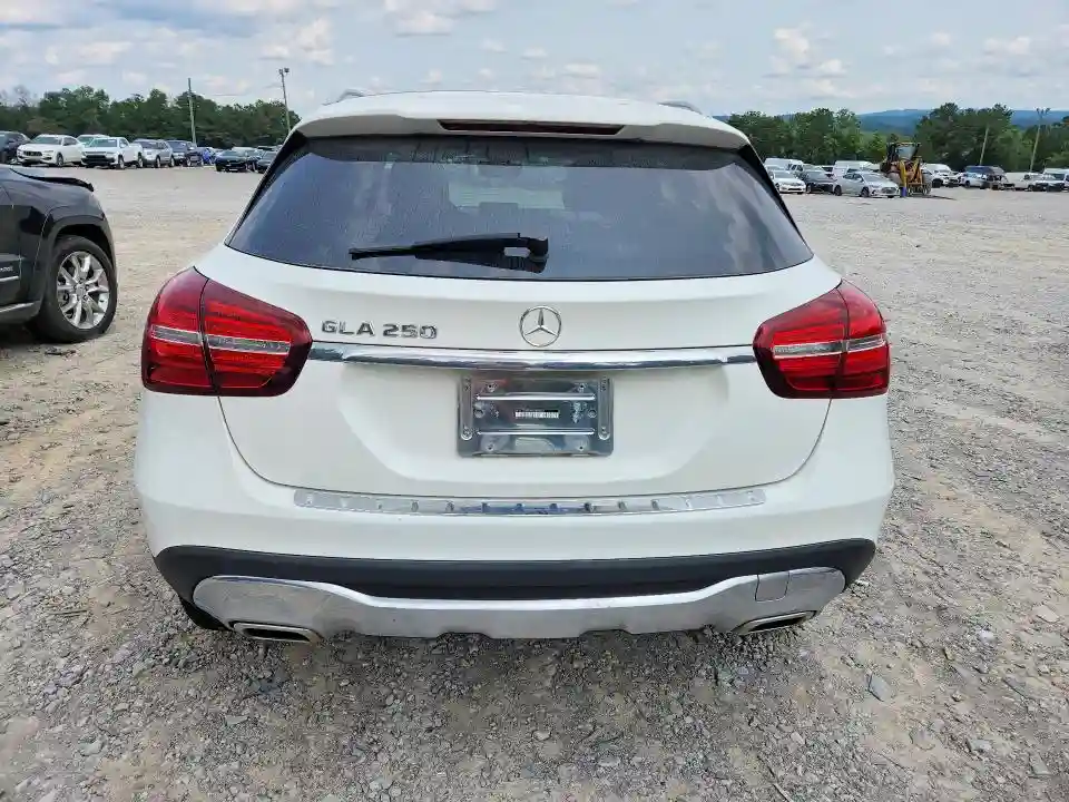 WDCTG4EB9KU000837 2019 MERCEDES-BENZ GLA-CLASS-5