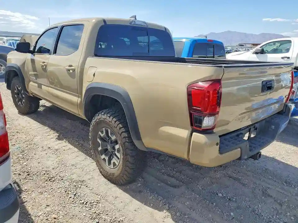 5TFCZ5AN6JX152576 2018 TOYOTA ALL MODELS-1
