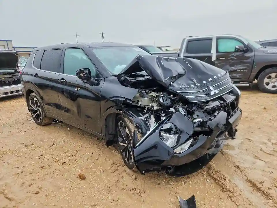 JA4J3VA81RZ018104 2024 MITSUBISHI OUTLANDER-3