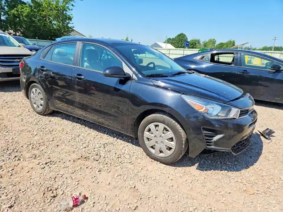 3KPA24AD2ME423912 2021 KIA RIO-3