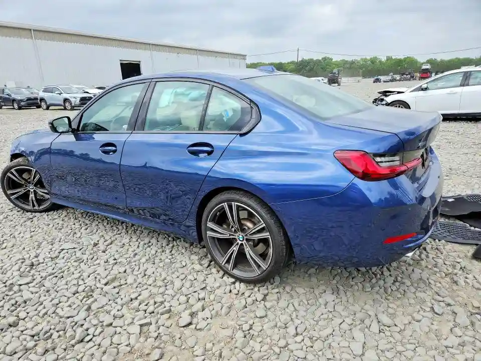 3MW89FF02P8D09310 2023 BMW 3 SERIES-1