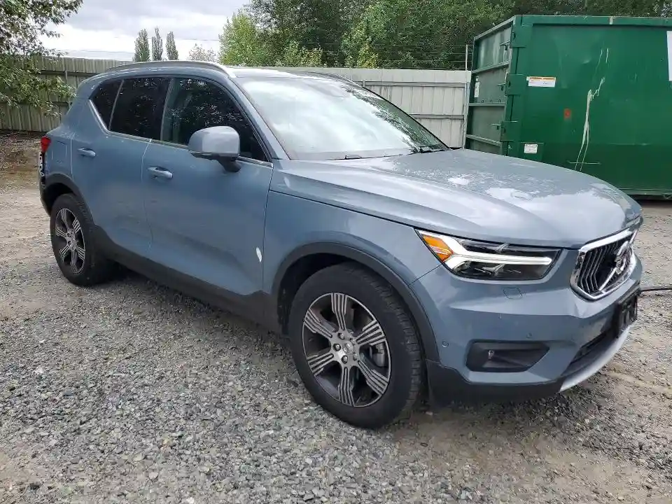 YV4162UL3L2171480 2020 VOLVO XC40-3