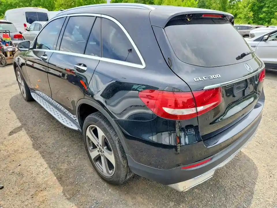 WDC0G4JB4JV022679 2018 MERCEDES-BENZ GLC-CLASS-1