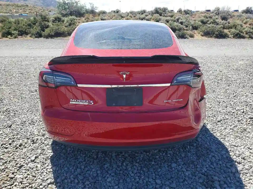 5YJ3E1EB7KF192648 2019 TESLA MODEL 3-5