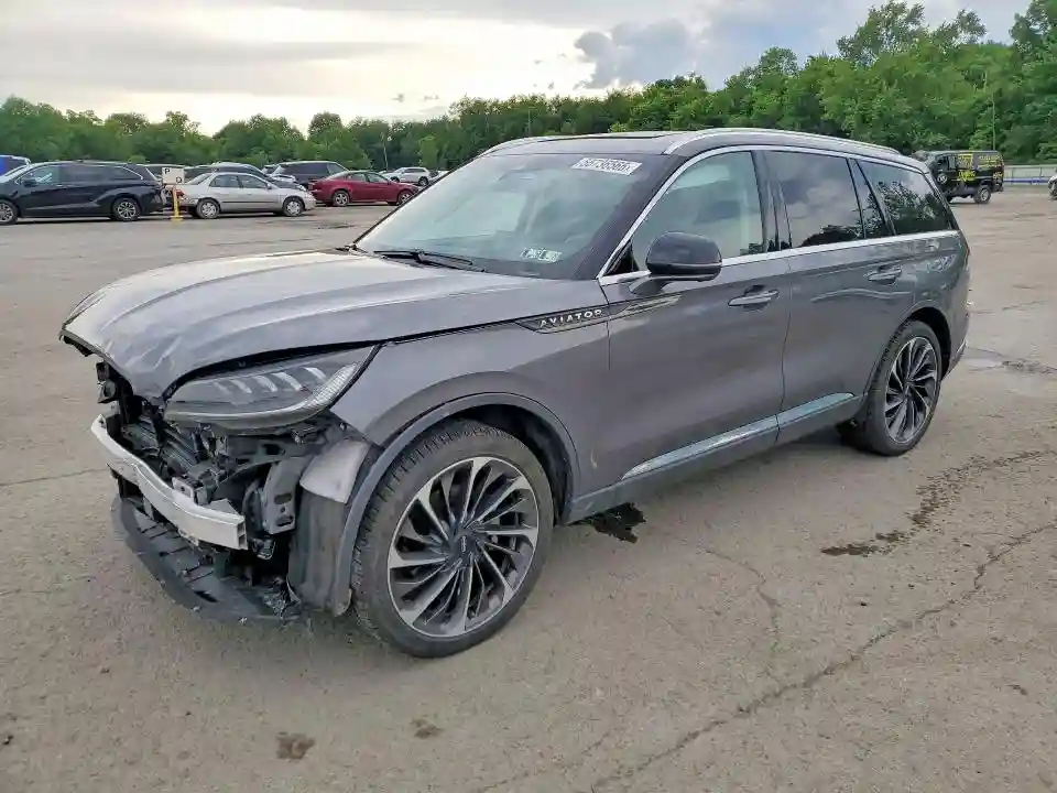 5LM5J7XC6PGL29646 2023 LINCOLN AVIATOR-0