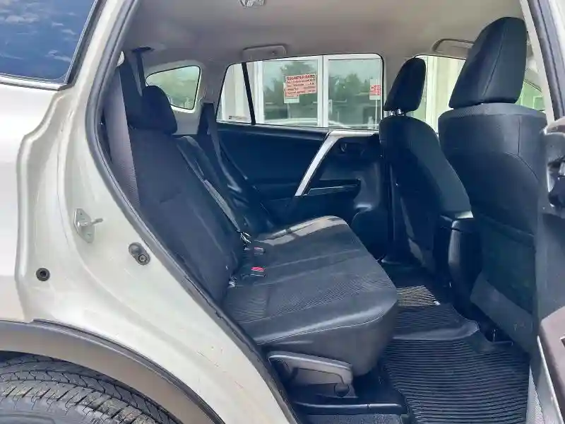 JTMBFREV0GJ100071 2016 TOYOTA RAV4-5