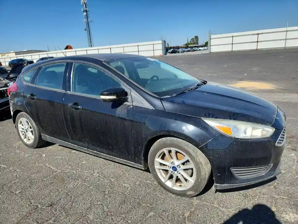 1FADP3K29GL351839 2016 FORD FOCUS-3