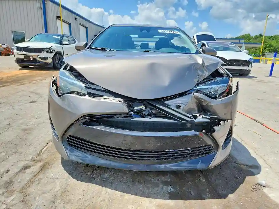 2T1BURHE8KC225776 2019 TOYOTA COROLLA-4