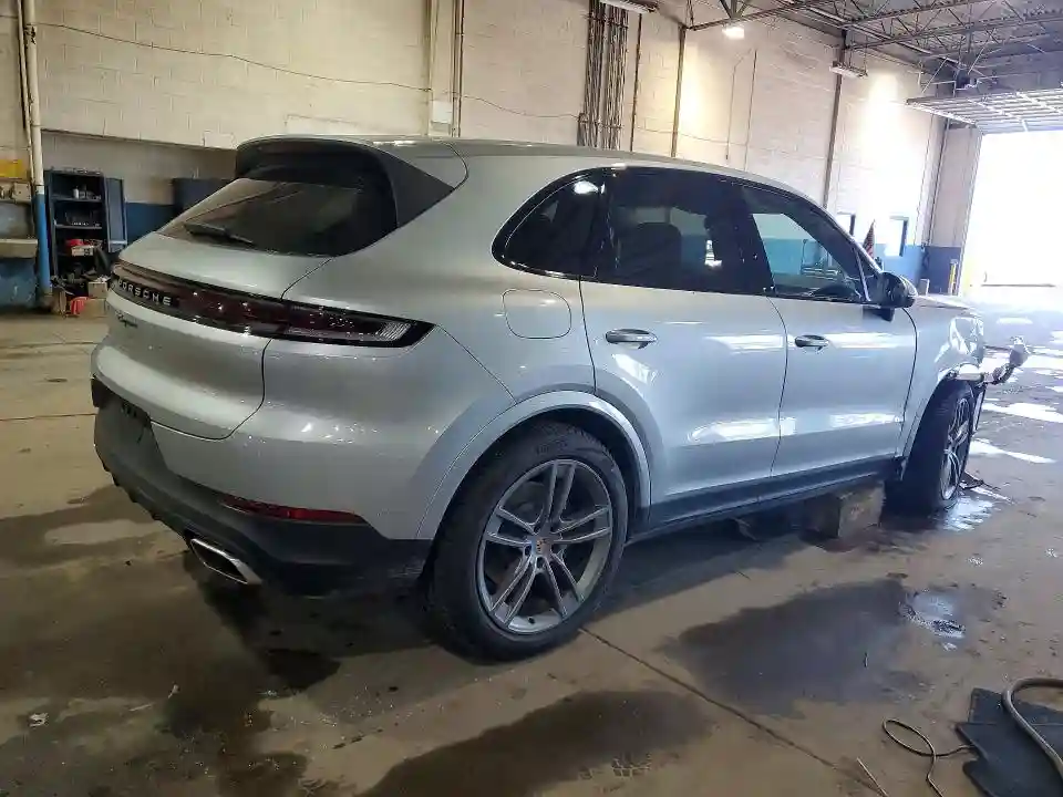 WP1AA2AY5TDA00802 2026 PORSCHE CAYENNE-2