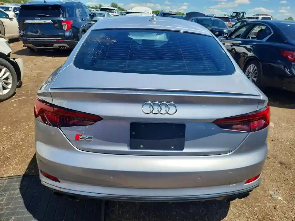 WAUB4CF55JA012347 2018 AUDI S5/RS5-5