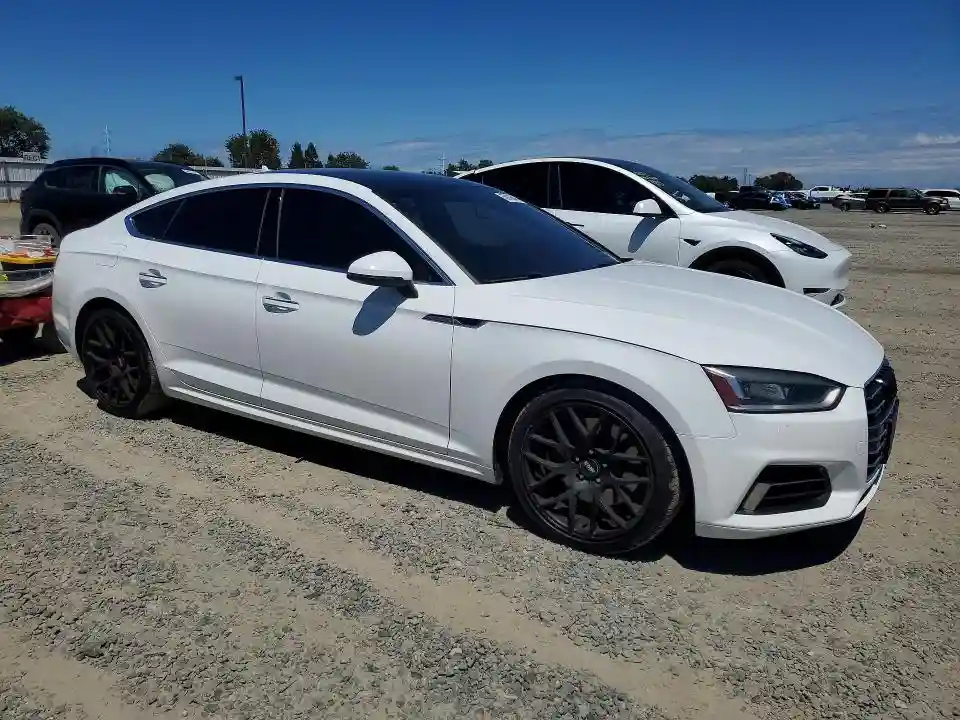 WAUANCF5XKA059139 2019 AUDI A5-3