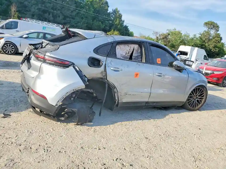 WP1BB2AY7LDA57777 2020 PORSCHE CAYENNE-2